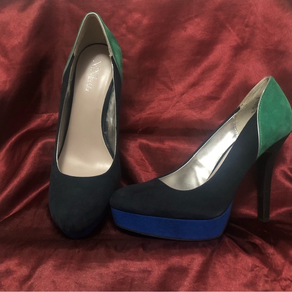 Nine & Co. Heels Navy/Green Size 7 - Picture 2 of 6
